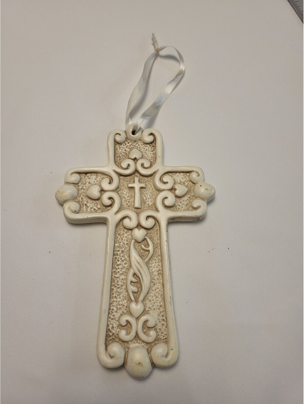 Decorative White 6.5x4" Ceramic Cross Wall Hanging